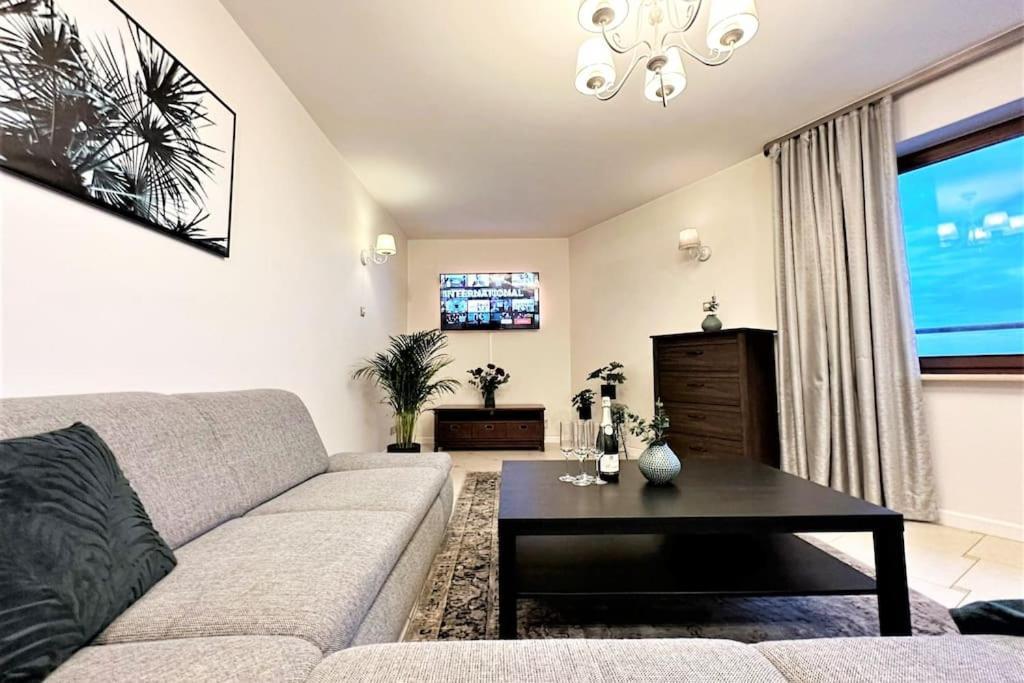 Exclusive Penthouse Near Citycenter 120M2 +Netflix Krasków Eksteriør bilde
