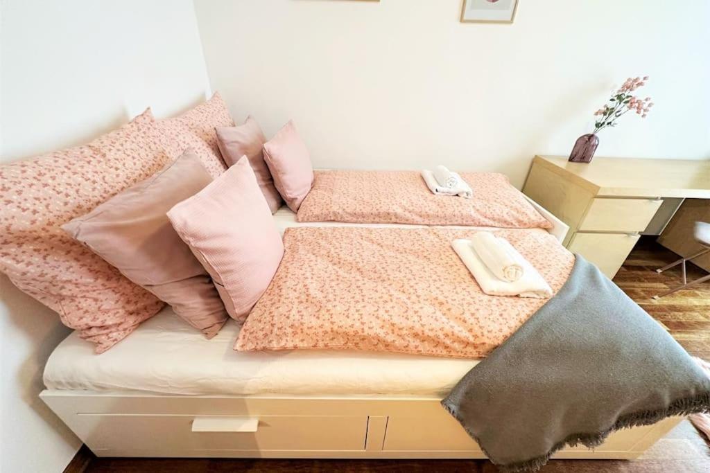 Exclusive Penthouse Near Citycenter 120M2 +Netflix Krasków Eksteriør bilde