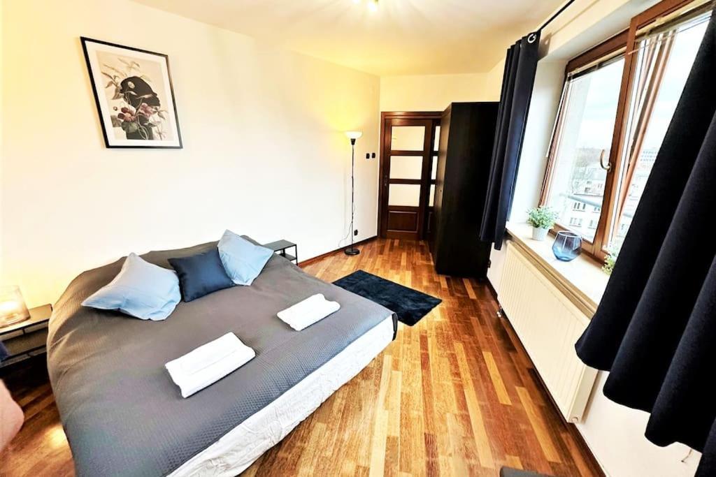 Exclusive Penthouse Near Citycenter 120M2 +Netflix Krasków Eksteriør bilde