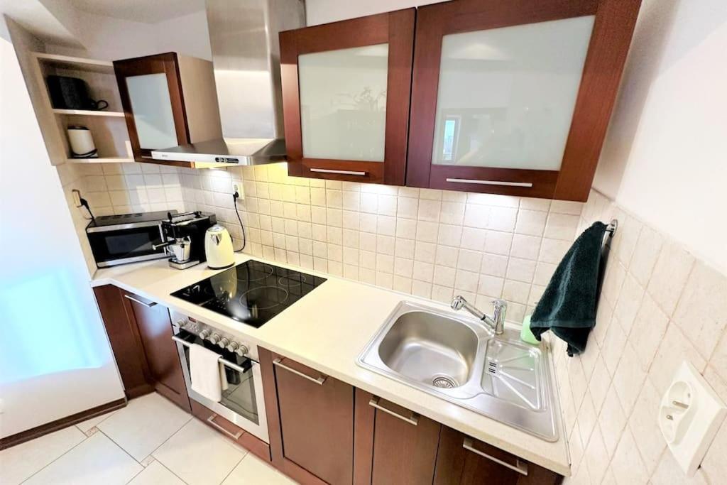 Exclusive Penthouse Near Citycenter 120M2 +Netflix Krasków Eksteriør bilde
