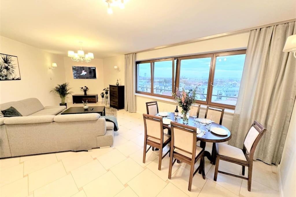 Exclusive Penthouse Near Citycenter 120M2 +Netflix Krasków Eksteriør bilde