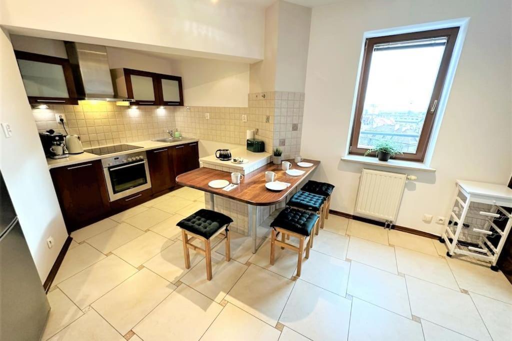 Exclusive Penthouse Near Citycenter 120M2 +Netflix Krasków Eksteriør bilde